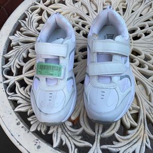 Everlast sport sneakers sz. 8 W